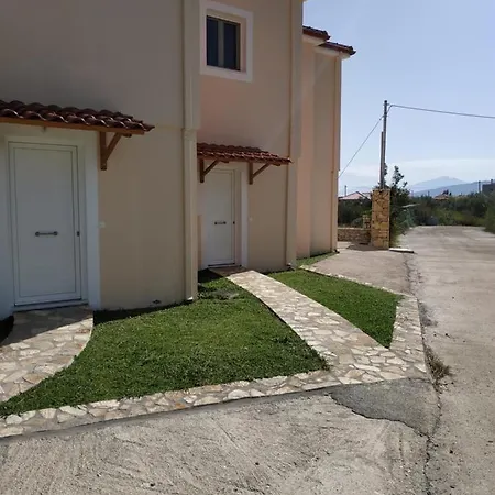 Lighthouse Apartments Chiliadou  Exterior foto